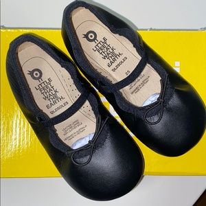 NIB Old Soles black ballet flats size 8